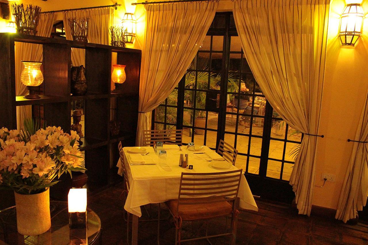 Le Rustique Hotel Нанюки Екстериор снимка