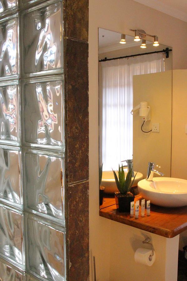 Le Rustique Hotel Нанюки Екстериор снимка