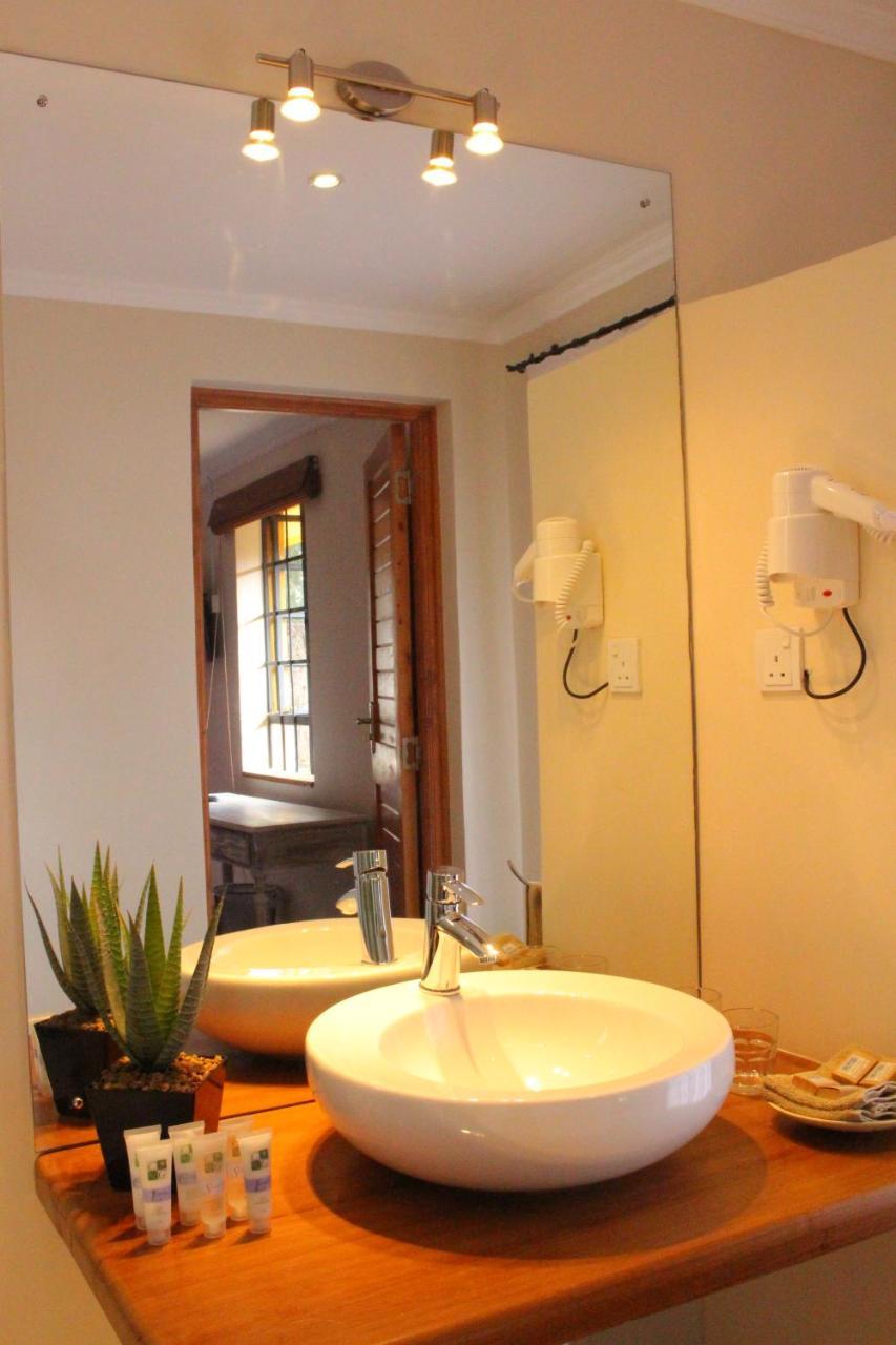 Le Rustique Hotel Нанюки Екстериор снимка