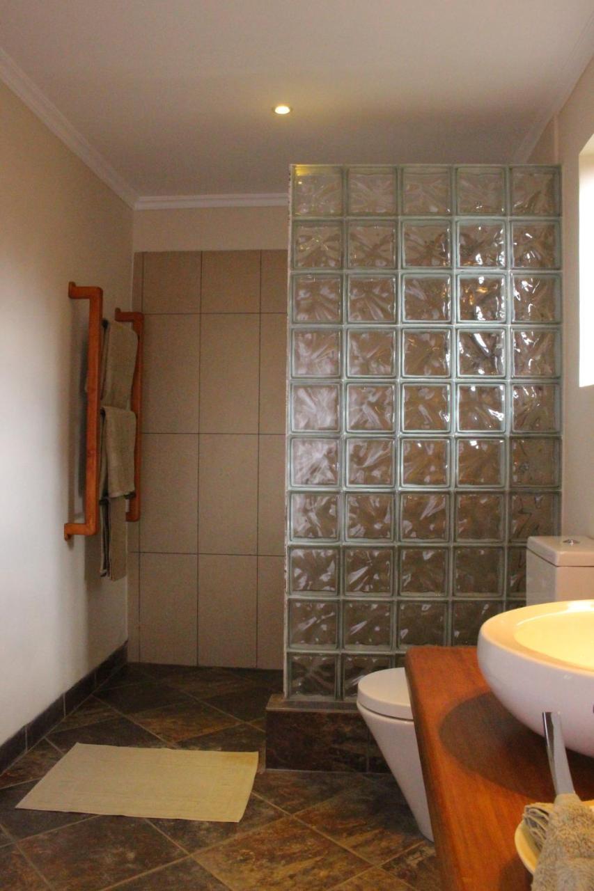 Le Rustique Hotel Нанюки Екстериор снимка